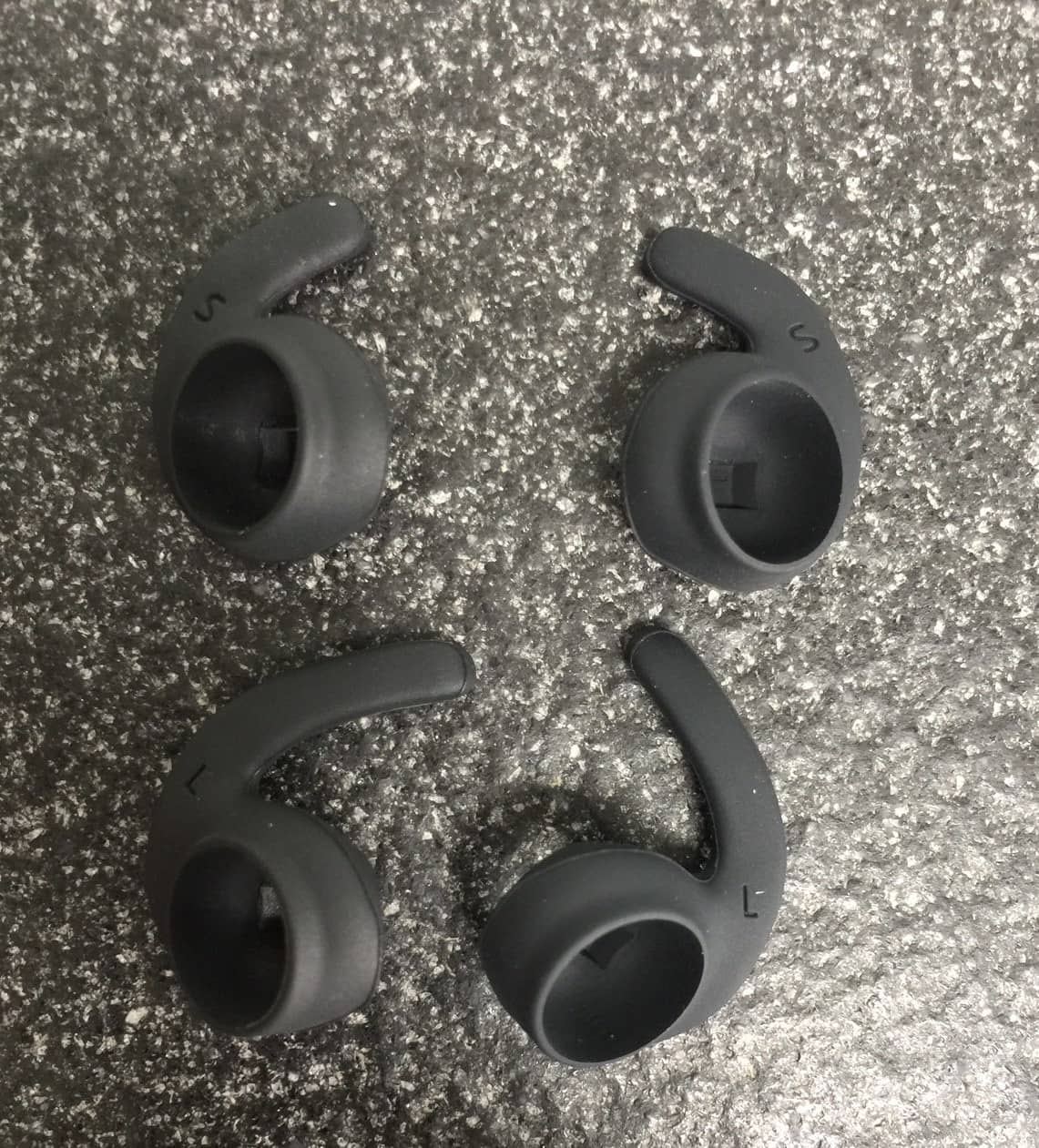 SoundPEATS Q30 Ear Fins